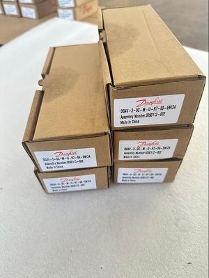 Industrial Dg4V Hydraulic Solenoid Directional Valve with Carbon Steel material