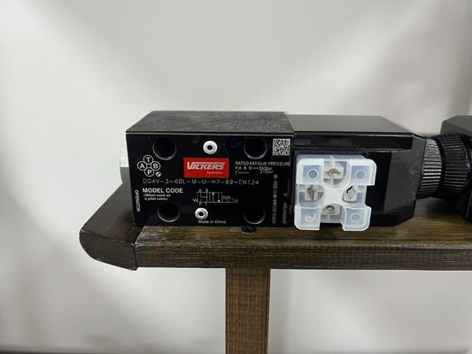 Dg4V-3-2bl-M-U-H7-60-En210 Solenoid Valve 6046159-001 For Hydraulic Pump