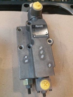 Carbon Steel Directional Control Valve Hydraulic Parts